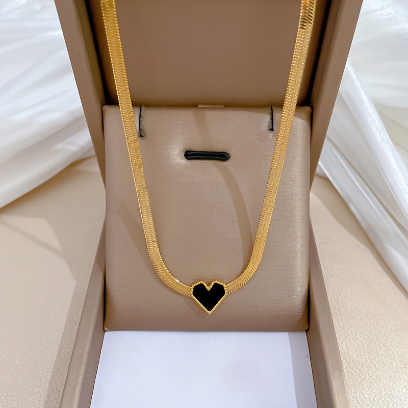 Ladies' Minimalist Golden-Tone Heart Pendant Necklace